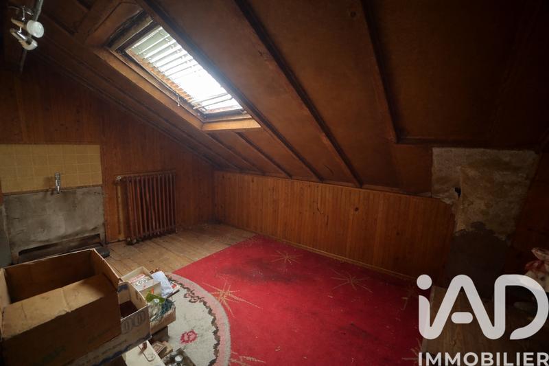 Maison - 95 m² - 5 pièces