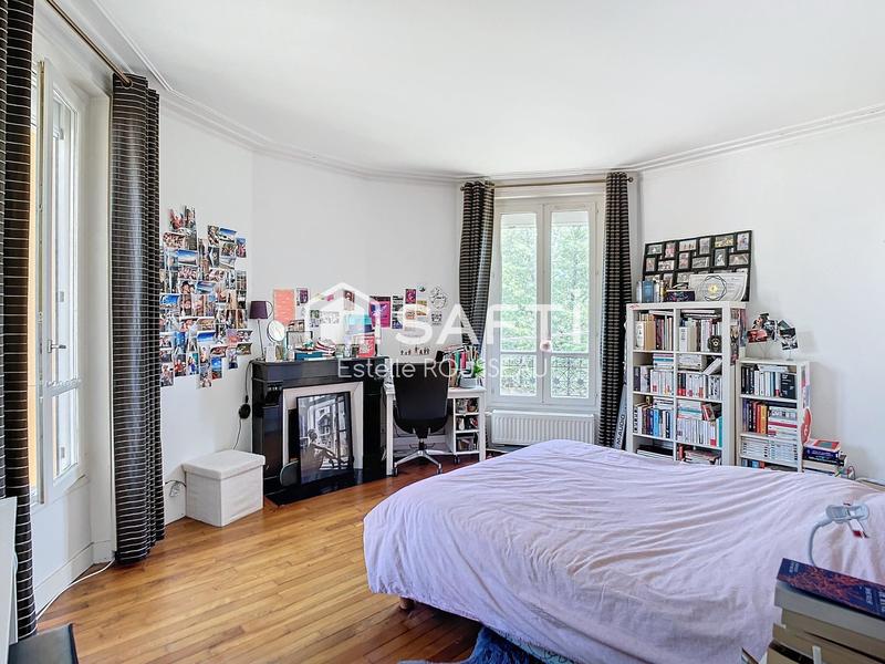 Maison - 277 m² - 10 pièces