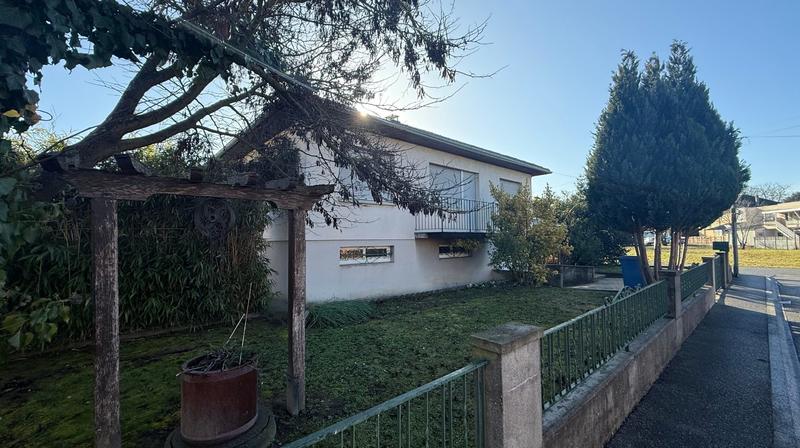 Maison - 94 m² - 4 pièces