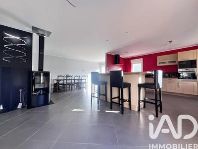 Maison - 132 m² - 6 pièces