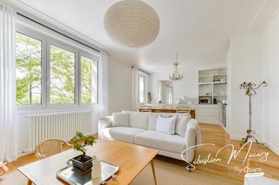 Appartement - 88 m² - 4 pièces