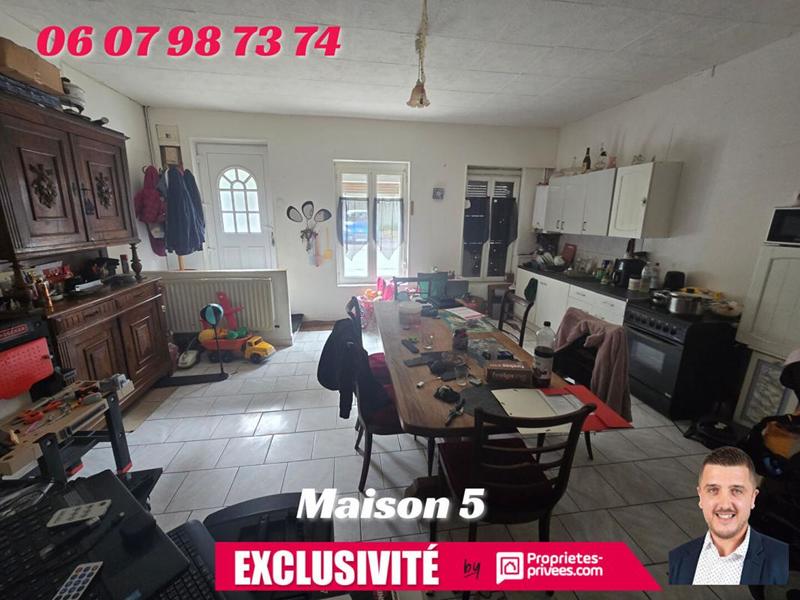 Maison - 350 m² - 1 pièce