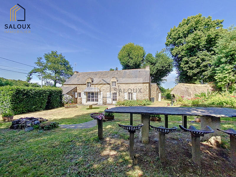 Maison - 185 m² - 6 pièces