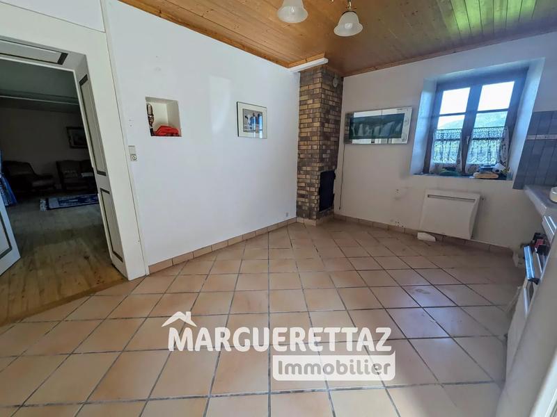 Maison - 108 m² - 3 pièces