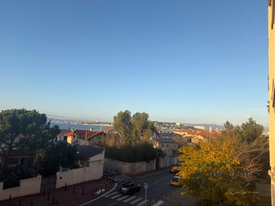 Appartement - 61 m² - 2 pièces