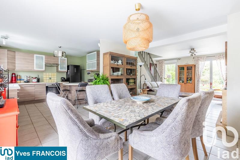 Maison - 128 m² - 7 pièces