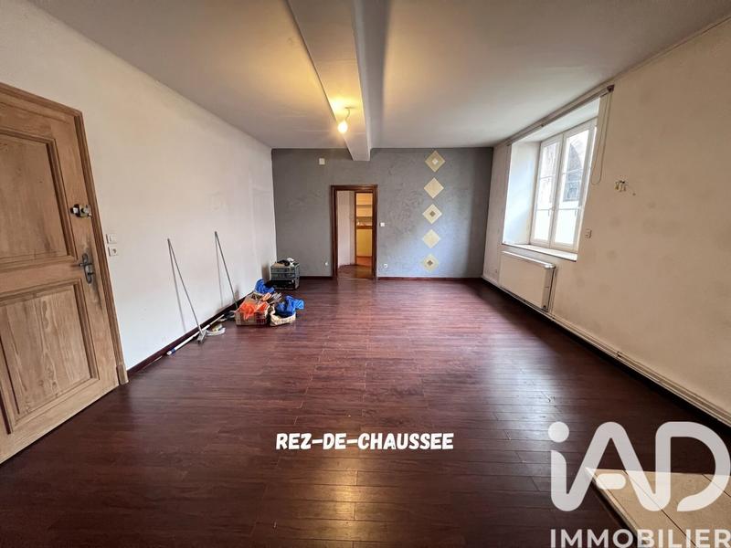 Maison de village - 400 m² - 15 pièces