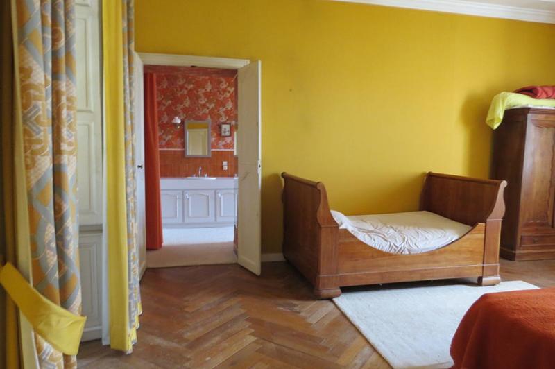 Demeure - 450 m² - 15 pièces