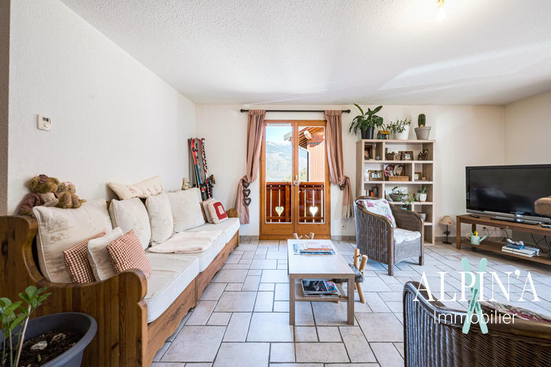 Appartement - 82 m² - 4 pièces