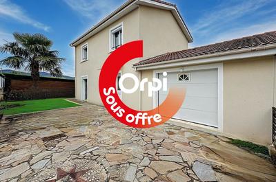 Maison - 100 m² - 4 pièces