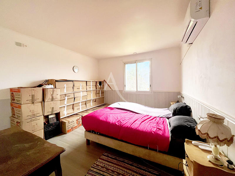 Maison - 175 m² - 8 pièces