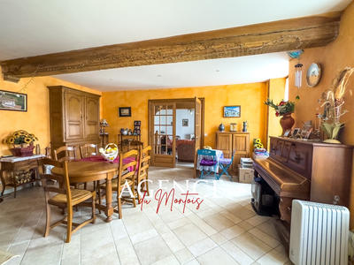 Maison - 191 m² - 6 pièces
