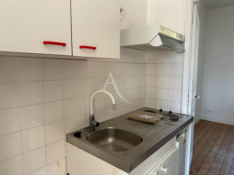 Maison - 121 m² - 8 pièces