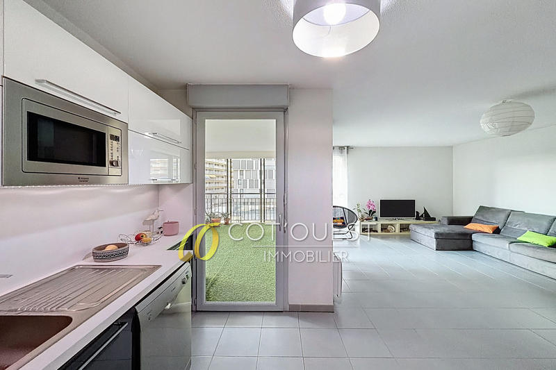 Appartement - 72 m² - 3 pièces