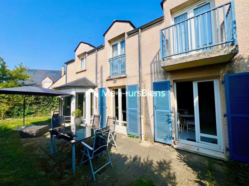 Maison - 143 m² - 6 pièces