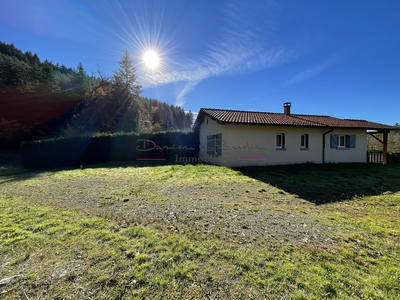 Maison - 70 m² - 3 pièces