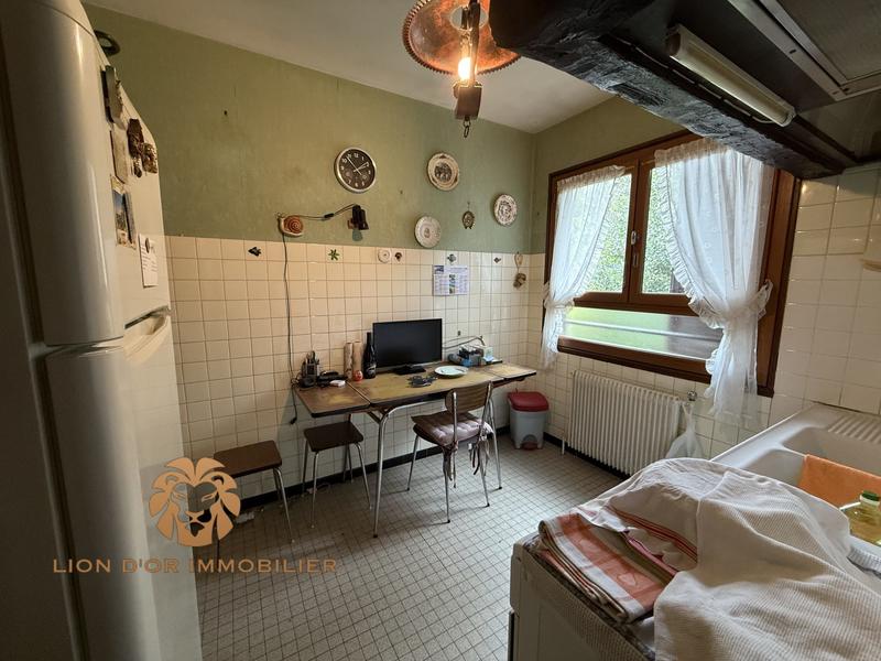 Maison - 92 m² - 5 pièces