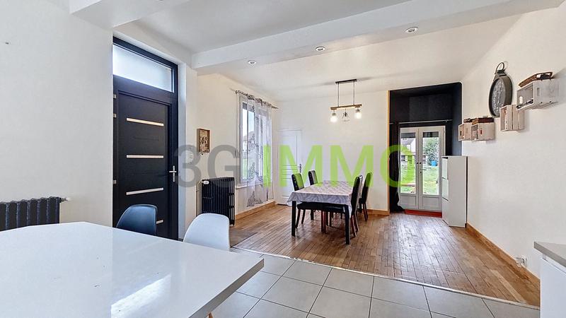 Maison - 125 m² - 5 pièces