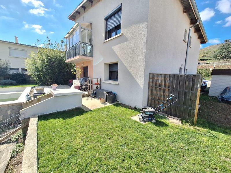 Maison - 164 m² - 7 pièces