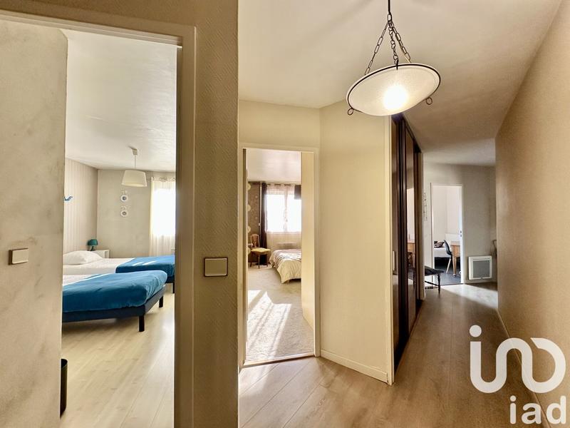 Appartement - 101 m² - 5 pièces