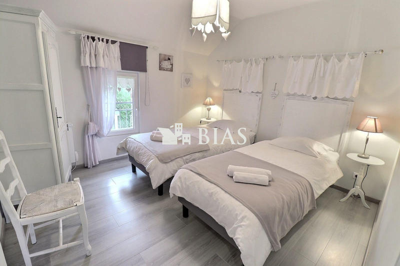 Maison ancienne - 290 m² - 12 pièces