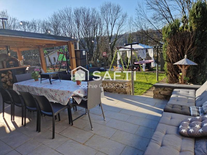 Maison - 110 m² - 5 pièces