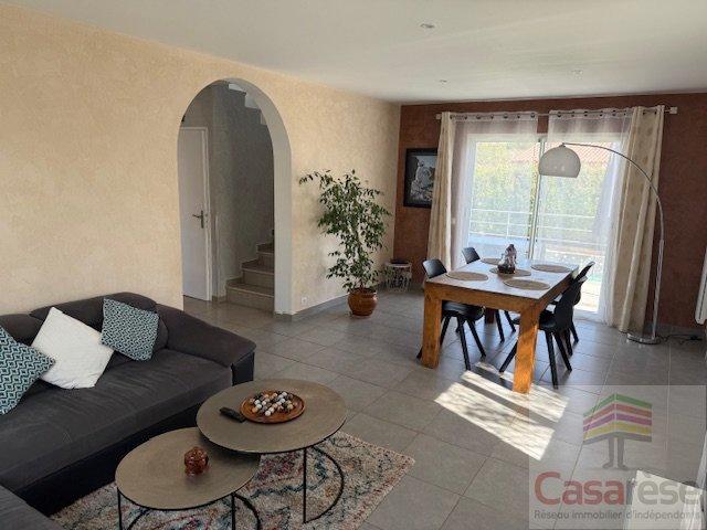 Villa - 142 m² - 5 pièces