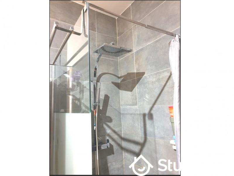 Chambre - 9 m² - 1 pièce