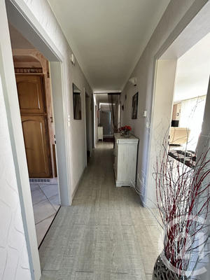 Maison - 141 m² - 7 pièces