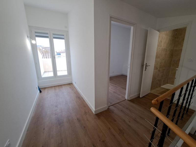 Appartement - 83 m² - 5 pièces
