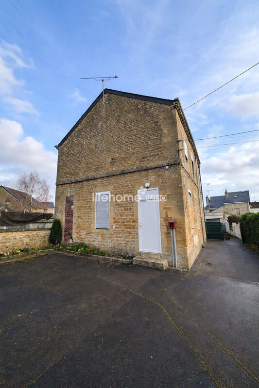 Maison - 144 m² - 4 pièces