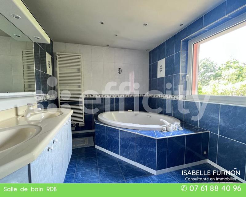 Maison d'architecte - 205 m² - 8 pièces