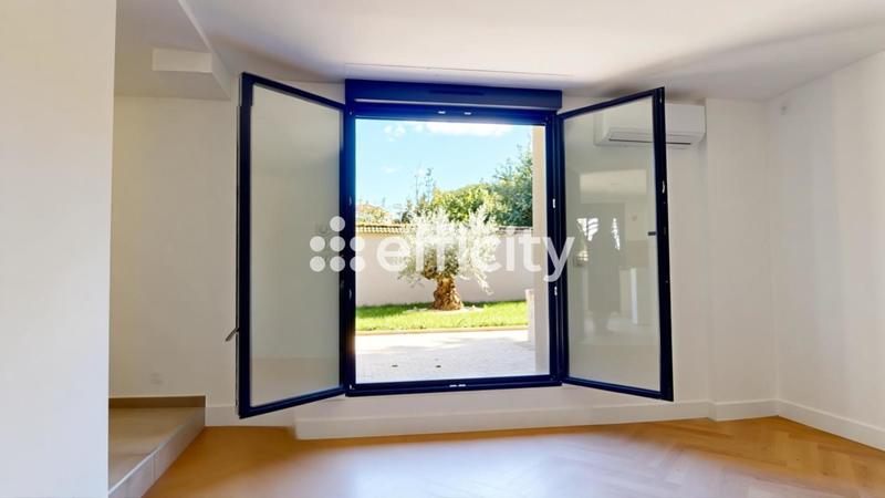 Pavillon - 174 m² - 6 pièces