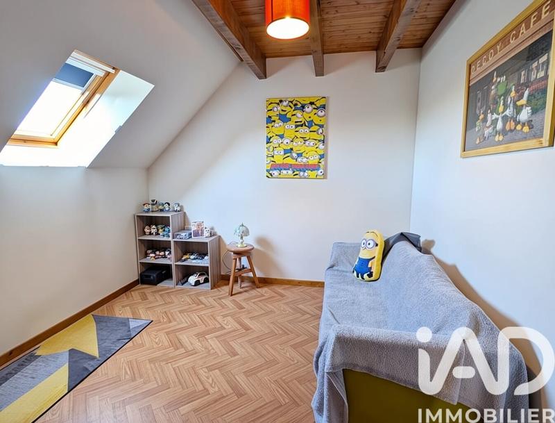 Maison - 185 m² - 8 pièces