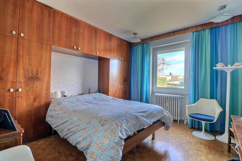 Maison - 184 m² - 8 pièces