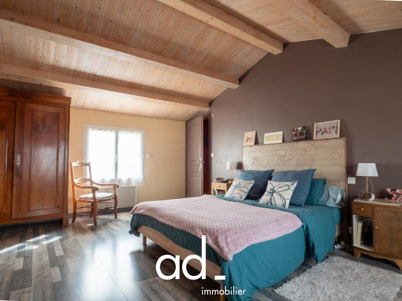 Maison - 178 m² - 6 pièces