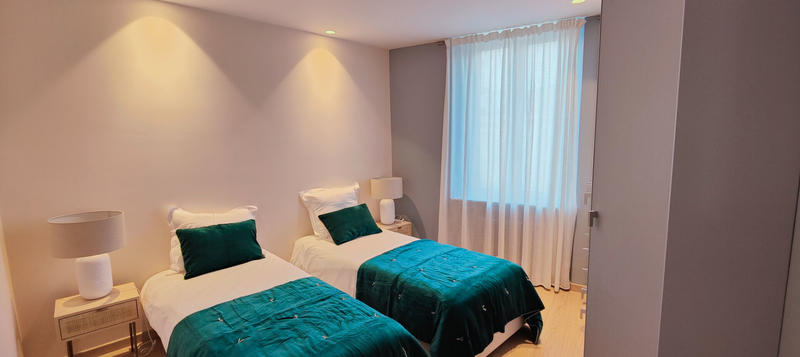 Appartement - 96 m² - 4 pièces