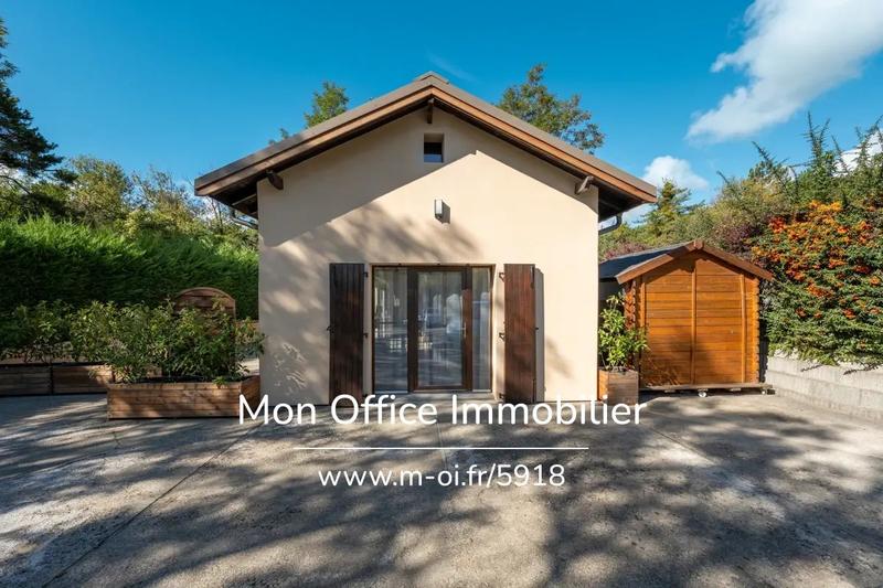 Maison - 100 m² - 5 pièces