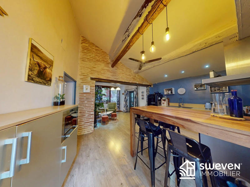 Maison ancienne - 200 m² - 9 pièces