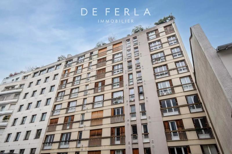 Appartement - 105 m² - 5 pièces