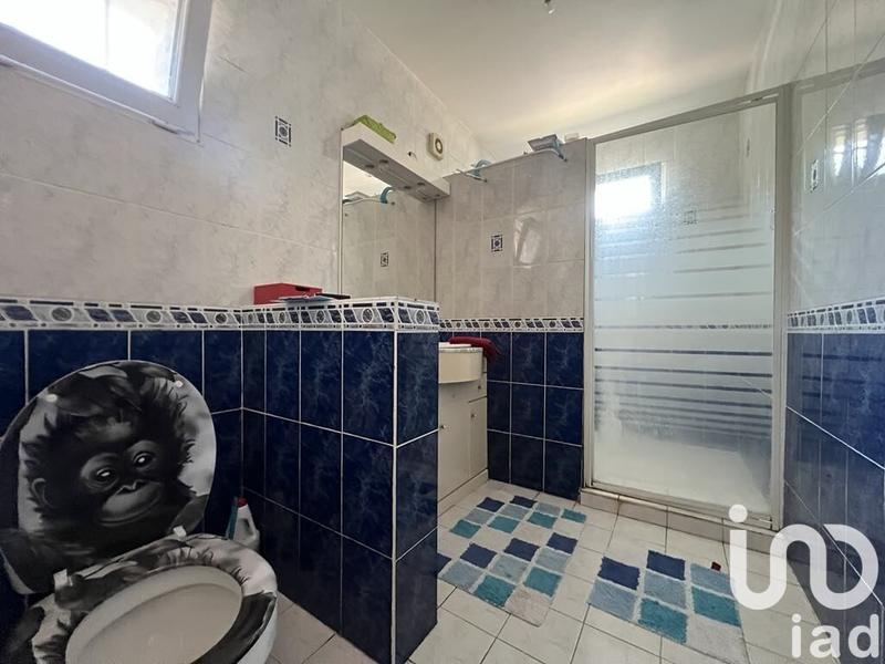 Maison - 227 m² - 7 pièces