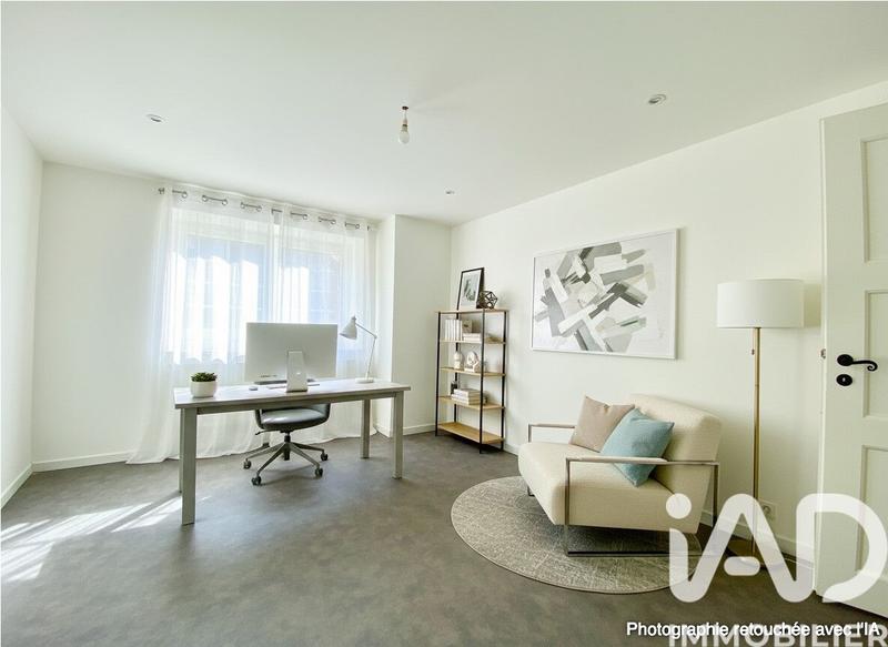 Maison - 213 m² - 6 pièces