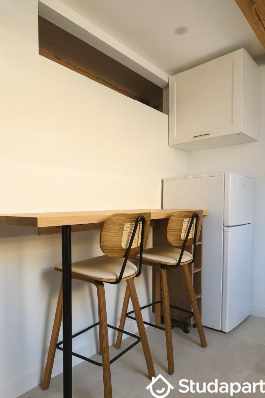 Chambre - 9 m² - 1 pièce