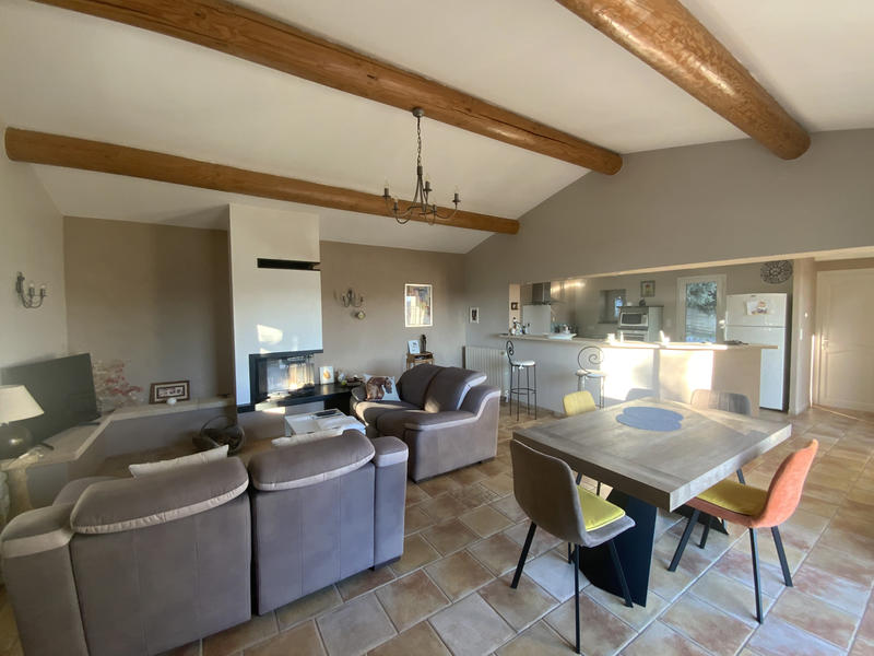 Maison - 140 m² - 5 pièces