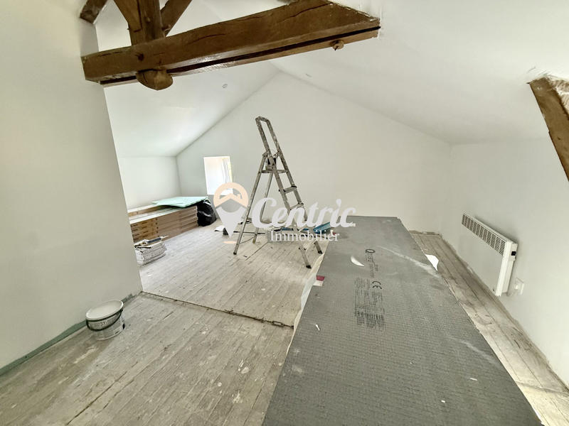 Maison ancienne - 242 m² - 6 pièces