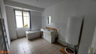 Appartement - 100 m² - 4 pièces