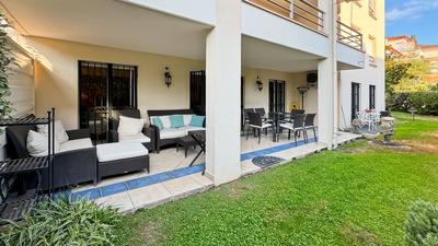 Appartement - 95 m² - 4 pièces