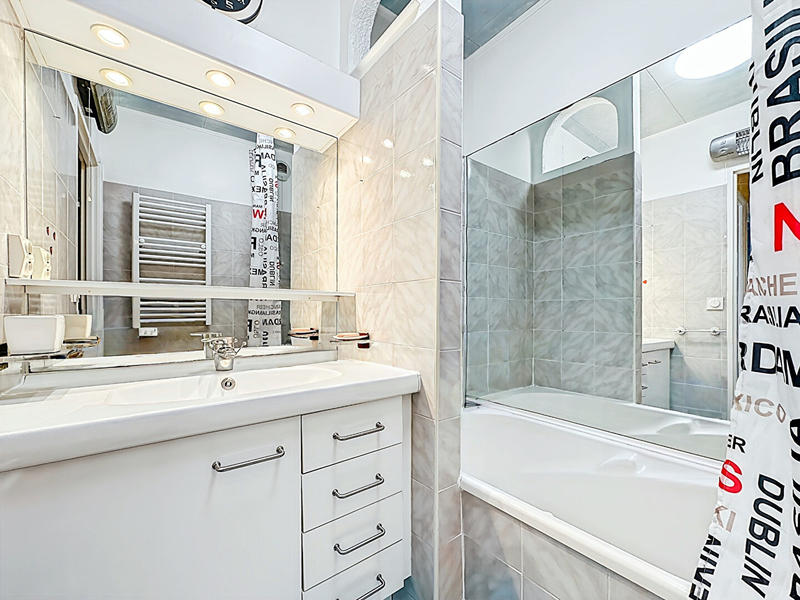 Appartement - 60 m² - 3 pièces