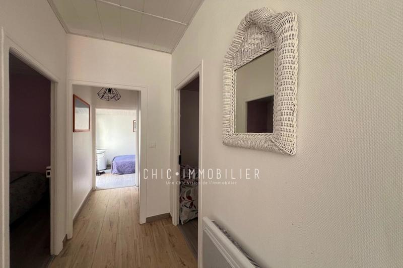 Maison - 140 m² - 9 pièces