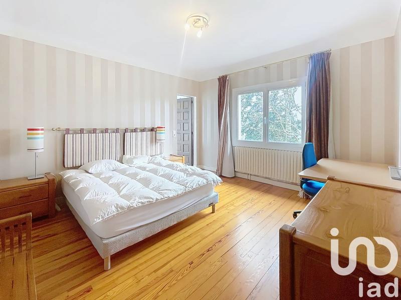 Maison - 288 m² - 11 pièces